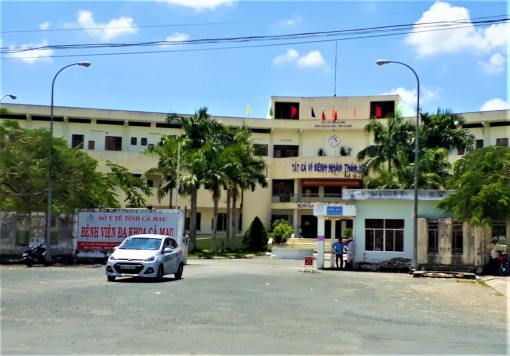 Bảo vệ bị hành hung khi thực hiện quy định phòng dịch COVID-19