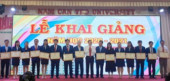 Trường Đại học Nam Cần Thơ khai giảng năm học mới Trường Đại học Nam Cần Thơ khai giảng năm học mới
