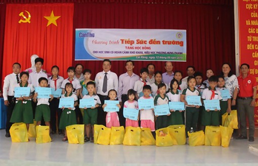 Ðồng bào Công giáo TP Cần Thơ thực hiện công tác từ thiện xã hội với tổng trị giá hơn 40 tỉ đồng