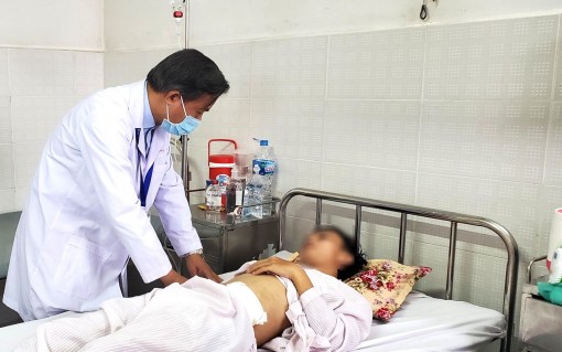 Phẫu thuật tạo hình hậu môn