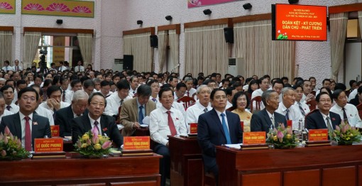 Xây dựng Đồng Tháp thực sự là “Đóa sen hồng” vươn lên mãnh mẽ trong khu vực và cả nước