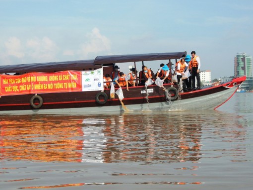 Tăng cường công tác tái tạo, bảo vệ nguồn lợi thủy sản