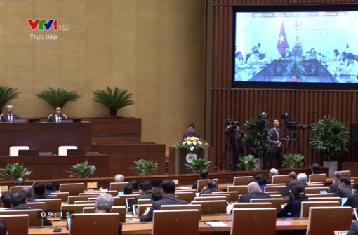 Khai mạc trọng thể Kỳ họp thứ 10, Quốc hội khóa XIV