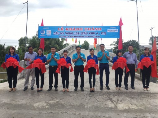 Những chiếc cầu Hy vọng