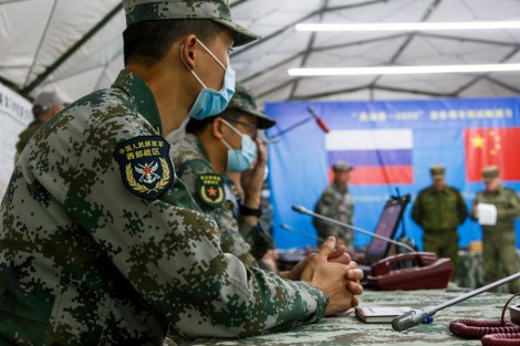 Ông Putin úp mở về liên minh

quân sự Nga - Trung
