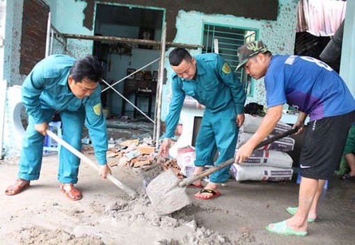Thi đua hoàn thành nhiệm vụ chính trị