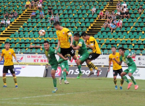 Thắng Long An phút chót, XSKT Cần Thơ trụ hạng