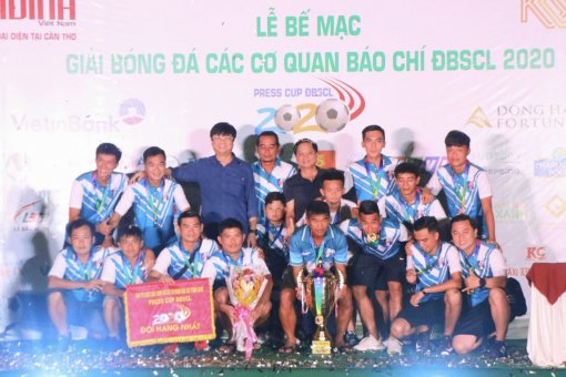 Đội Đài Phát thanh Truyền hình Sóc Trăng vô địch