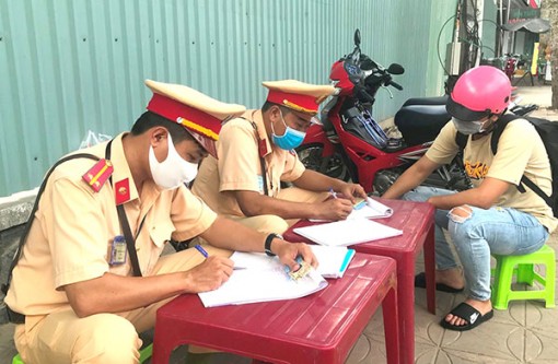 Giữ bình yên các tuyến đường