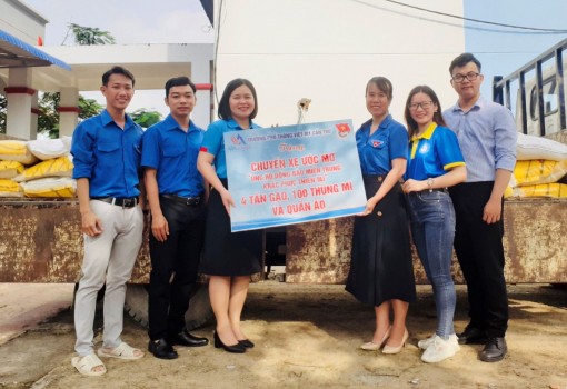 Tập trung tìm kiếm, cứu nạn các nạn nhân bị sạt lở đất vùi lấp, ngư dân mất tích trên biển