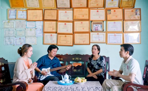 Gia đình tài tử với nỗ lực truyền nghề