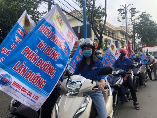 Nhiều mô hình tuyên truyền văn hóa giao thông