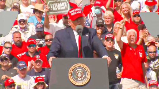 Trump - Biden chạy nước rút tại bang chiến địa Florida