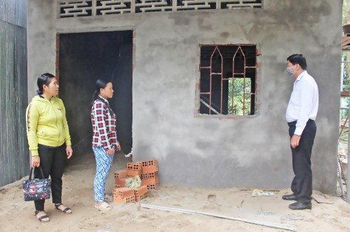 Đoàn kết, giúp nhau giảm nghèo