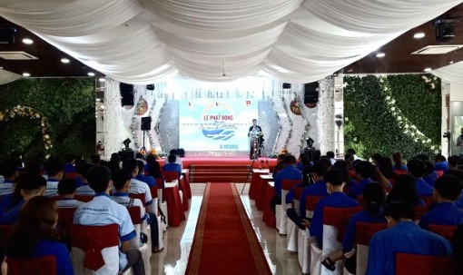 Tìm kiếm sáng kiến ứng phó với biến đổi khí hậu