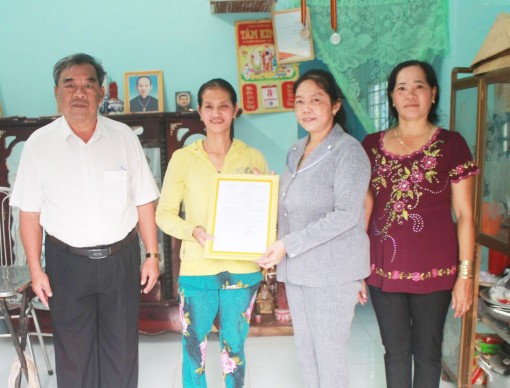 Chăm lo cho người nghèo