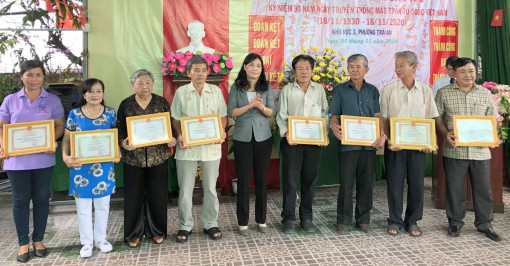 Nỗ lực hỗ trợ đời sống nhân dân