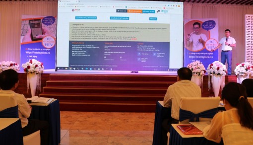 Tiện lợi trong thực hiện tự xét nghiệm HIV 