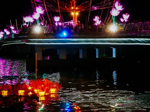 Cùng chờ đón đêm hội hoa đăng Ninh Kiều