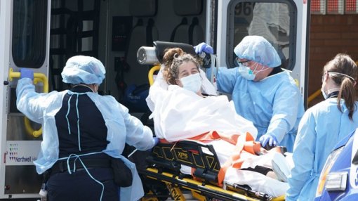 Mỹ có hơn 200.000 ca nhiễm mới trong ngày