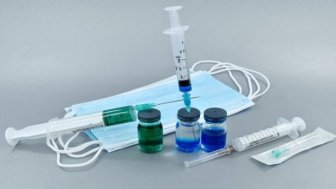 Hãng sản xuất Ấn Độ xúc tiến xin cấp phép sử dụng khẩn cấp vaccine COVID-19