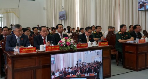 Đề ra giải pháp thực hiện thắng lợi các chỉ tiêu, nhiệm vụ giai đoạn 2021-2025 (*)