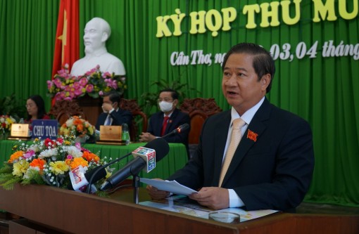 Xem xét, đánh giá mức độ hoàn thành của các ban quản lý
dự án, chủ đầu tư nếu không giải ngân hết vốn