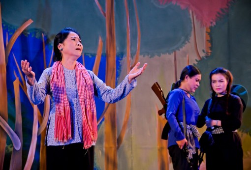 “Mai Vàng nhân ái” đến thăm NSND Thảo Vân