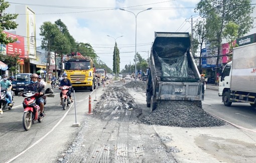 Khắc phục các điểm ùn tắc giao thông giờ cao điểm