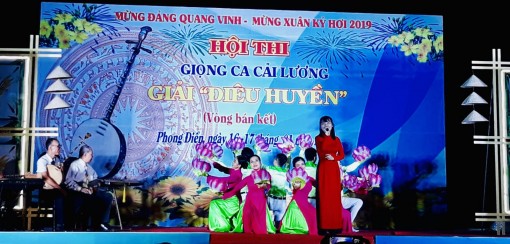 Huyện Phong Điền

tổ chức Hội thi Giọng ca

cải lương Giải Điêu Huyền mở rộng lần thứ II