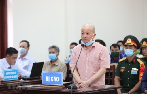 Không để "chìm xuồng" trong đấu tranh phòng, chống tham nhũng