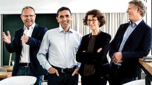 “Hốt bạc” nhờ vaccine COVID-19