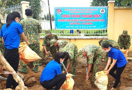 Thực hiện công trình thanh niên chào mừng 76 năm Ngày thành lập Quân đội Nhân dân Việt Nam