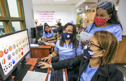 Cần đưa giáo viên vào diện ưu tiên tiêm vaccine COVID-19