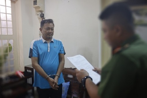 Bắt 2 đối tượng lừa đảo chạy án với giá 5 tỉ đồng