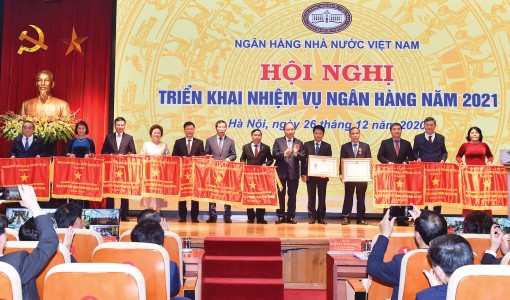 Ngành Ngân hàng phải đảm bảo vốn tín dụng cho các lĩnh vực sản xuất kinh doanh