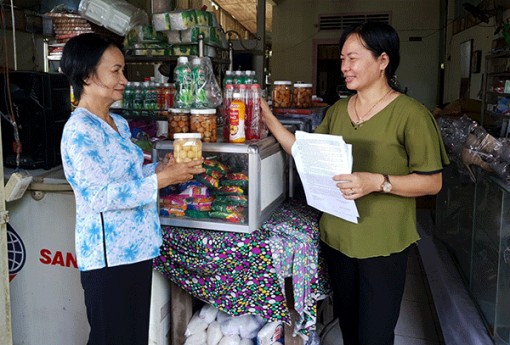 Giúp nhau vươn lên