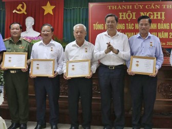 Đề cao trách nhiệm người đứng đầu trong công tác phòng, chống tham nhũng, lãng phí