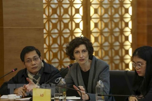 Gần 70% người lao động bị giảm thu nhập vì dịch COVID-19