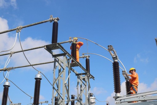Đảm bảo cung ứng đủ điện cho thành phố