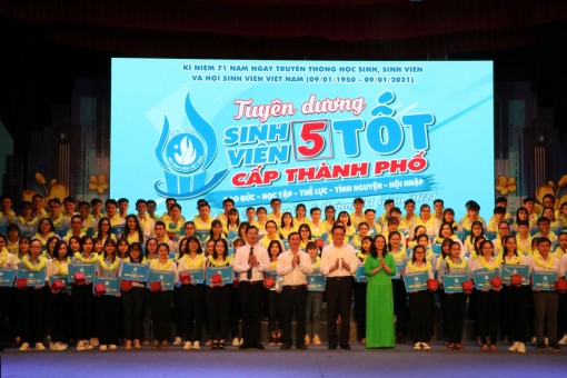 Kỷ niệm 71 năm Ngày truyền thống học sinh, sinh viên và Hội Sinh viên Việt Nam