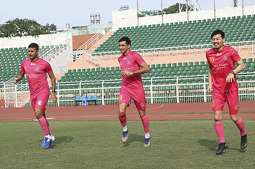 Cuộc đua vô địch V.League 2021 sẽ nóng bỏng...