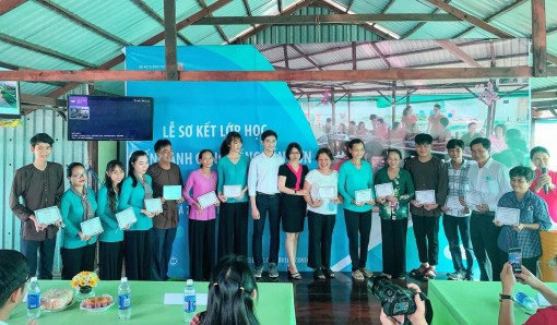 Nhân rộng mô hình dạy tiếng Anh trong hoạt động du lịch cộng đồng tại Cần Thơ