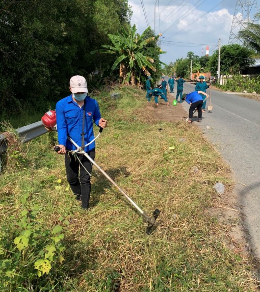 Đoàn viên, thanh niên đảm bảo an toàn giao thông