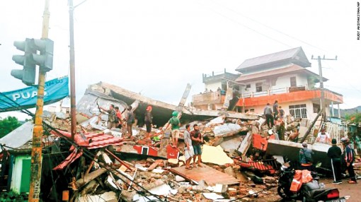 Indonesia cảnh báo nguy cơ sóng thần sau động đất