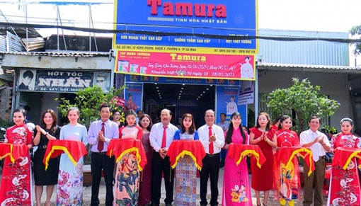 Khai trương Siêu thị nước sơn Tamura tại TP Cà Mau