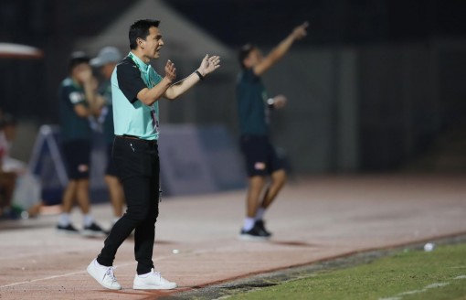 Vị đắng Kiatisak và những cú sốc vòng 1 V.League