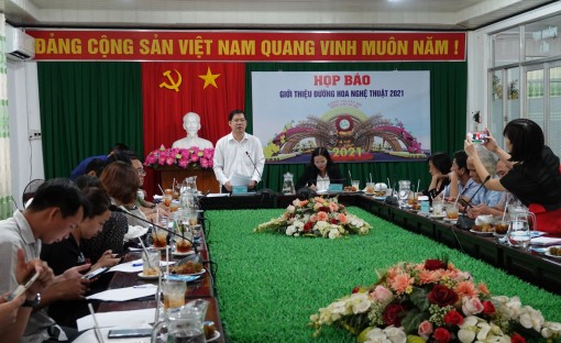 Đường hoa Cần Thơ Xuân Tân Sửu được thực hiện từ kinh phí xã hội hóa