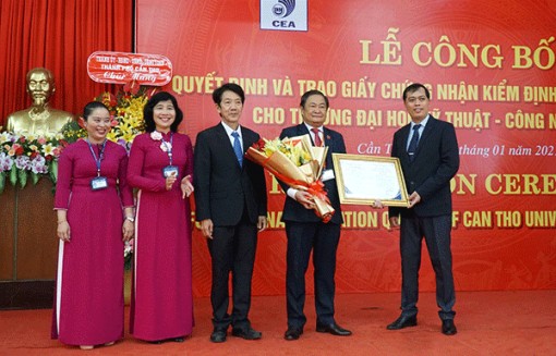 Trường Ðại học Kỹ thuật - Công nghệ Cần Thơ được công nhận kiểm định chất lượng giáo dục