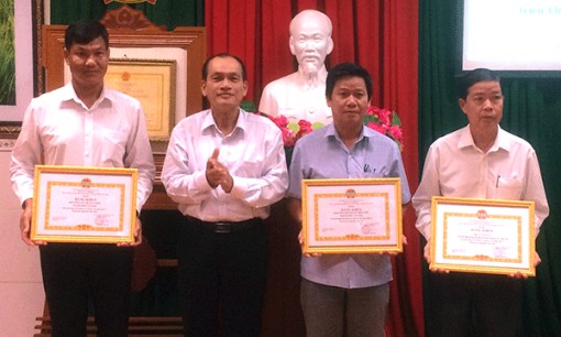 Tập trung xây dựng và phát triển kinh tế tập thể